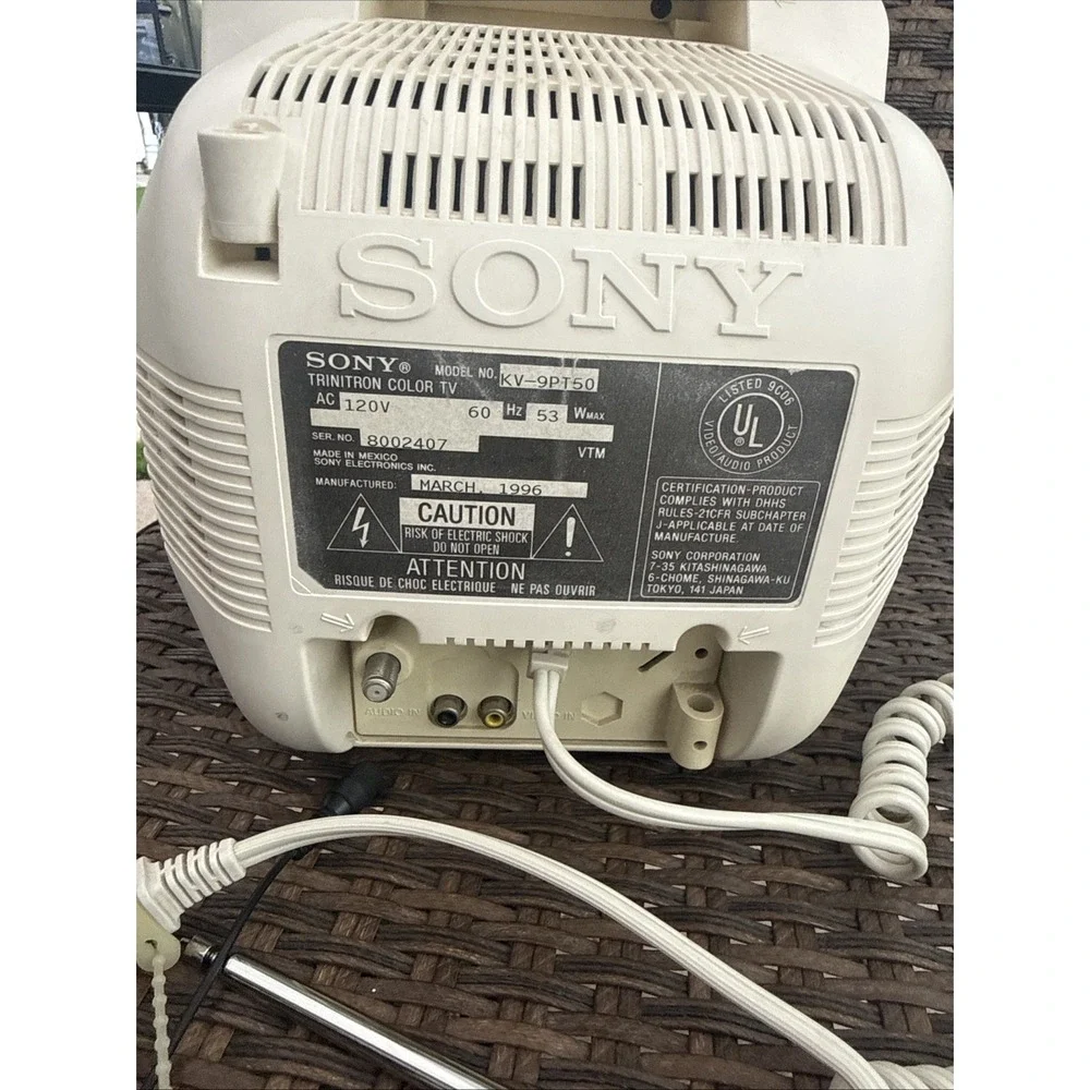 Sony Trinitron KV-9PT50 9